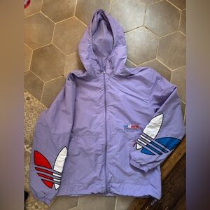 Women’s Adidas windbreaker.